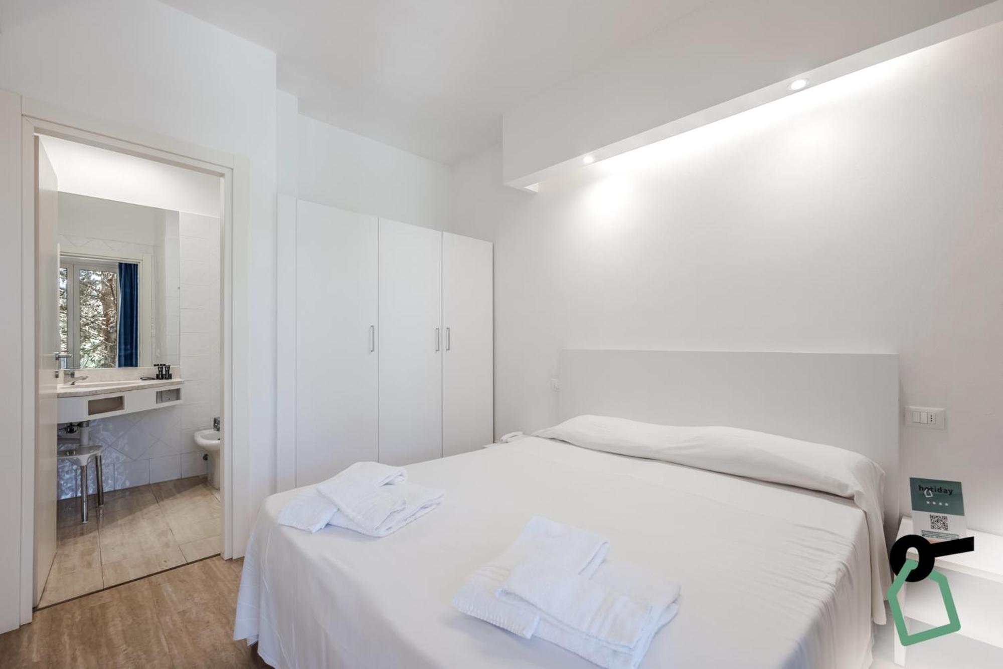 Hotiday Room Collection - Lacona Exterior photo
